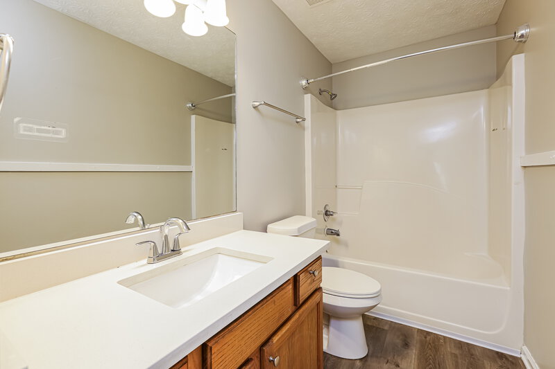 2,405/Mo, 7050 Silver Bend Overlook Austell, GA 30168 Bathroom View