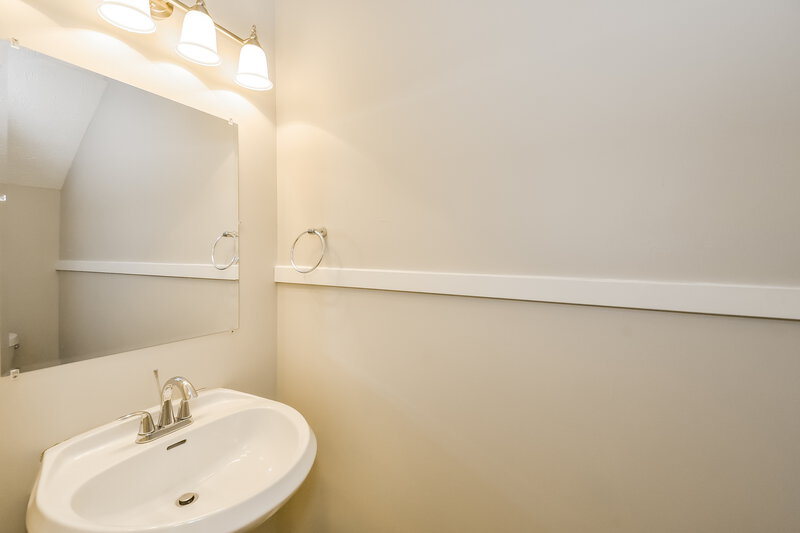 2,255/Mo, 7050 Silver Bend Overlook Austell, GA 30168 Powder Room View