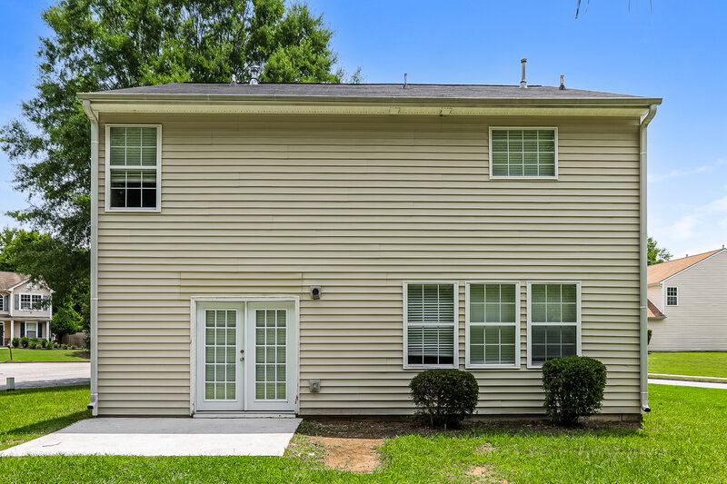 2,405/Mo, 7050 Silver Bend Overlook Austell, GA 30168 Rear View 2