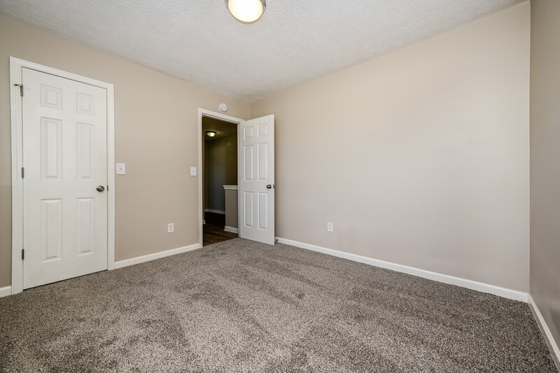 2,500/Mo, 413 Grove Park Dr Locust Grove, GA 30248 Bedroom View