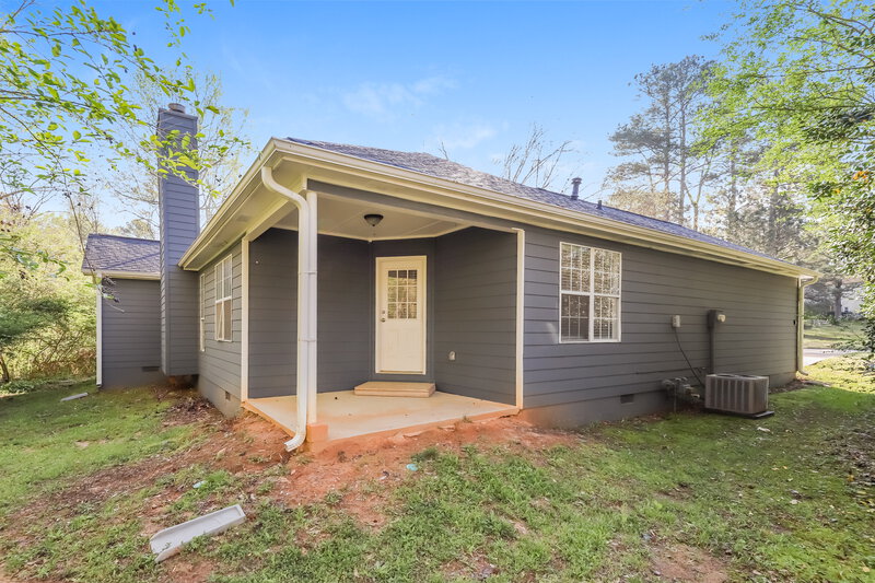 2,175/Mo, 2673 Candler Dr SW Marietta, GA 30064 Rear View