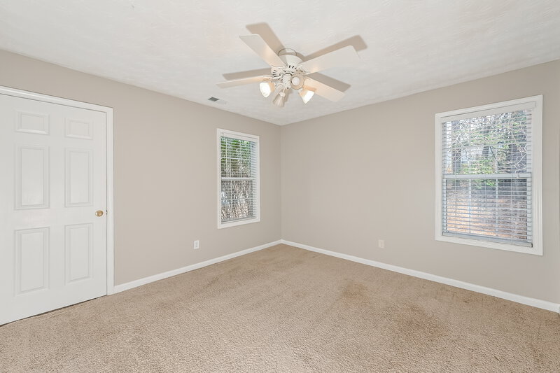 2,140/Mo, 138 Towler Shoals Dr Loganville, GA 30052 Bedroom View