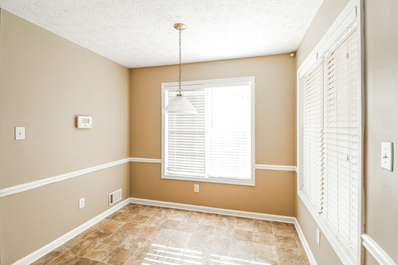 1,865/Mo, 201 Hillandale Dr Stockbridge, GA 30281 Dining Room View