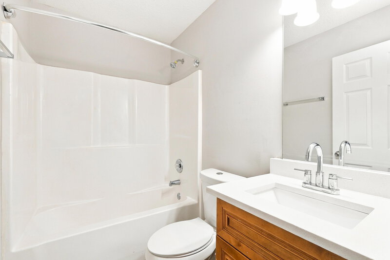 1,710/Mo, 81 Middlebrook Dr Cartersville, GA 30120 Bathroom View