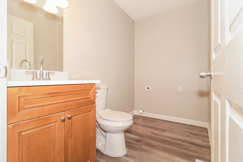 1,700/Mo, 81 Middlebrook Dr Cartersville, GA 30120 Bathroom View 2