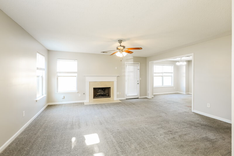 1,610/Mo, 1006 Rolling Meadows Rd Villa Rica, GA 30180 Living Room View