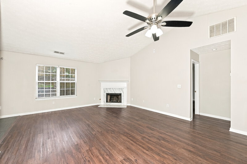 1,965/Mo, 2330 Glen Chase Ln Lawrenceville, GA 30044 Living Room View