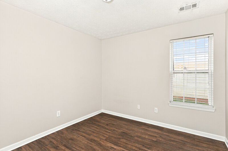 1,965/Mo, 2330 Glen Chase Ln Lawrenceville, GA 30044 V S Main Bedroom View