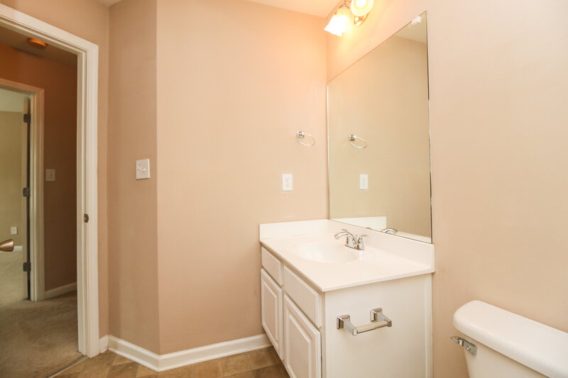 1,855/Mo, 2691 Trellis Oaks Ct SW Marietta, GA 30060 Bathroom View 2