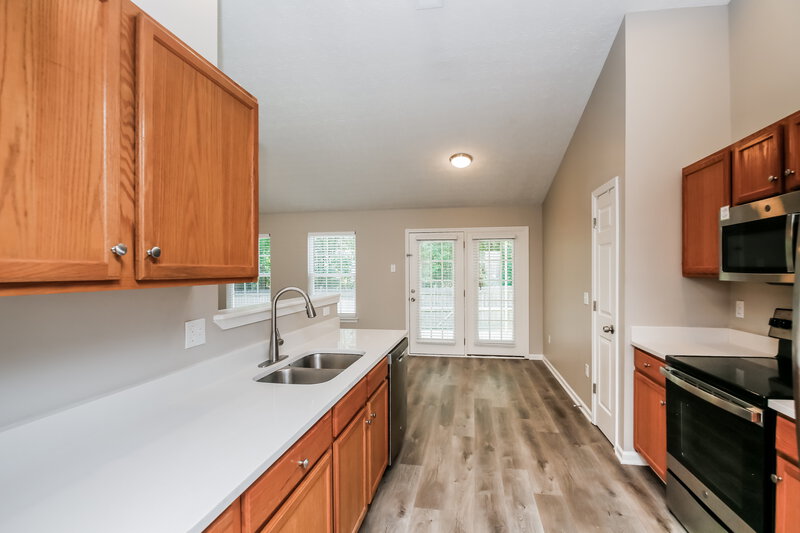 2,940/Mo, 372 Red Maple Way Dallas, GA 30157 Kitchen View 2