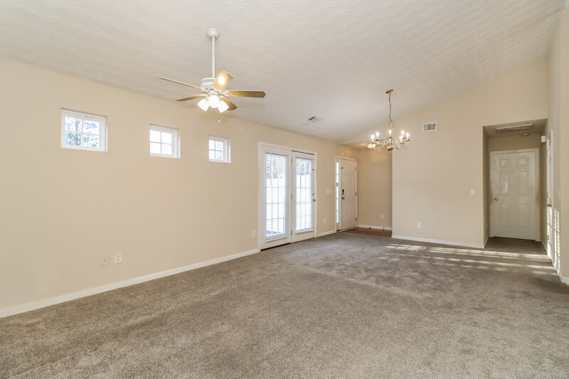2,400/Mo, 179 Silver Fox Trl Dallas, GA 30157 Living Room View 2