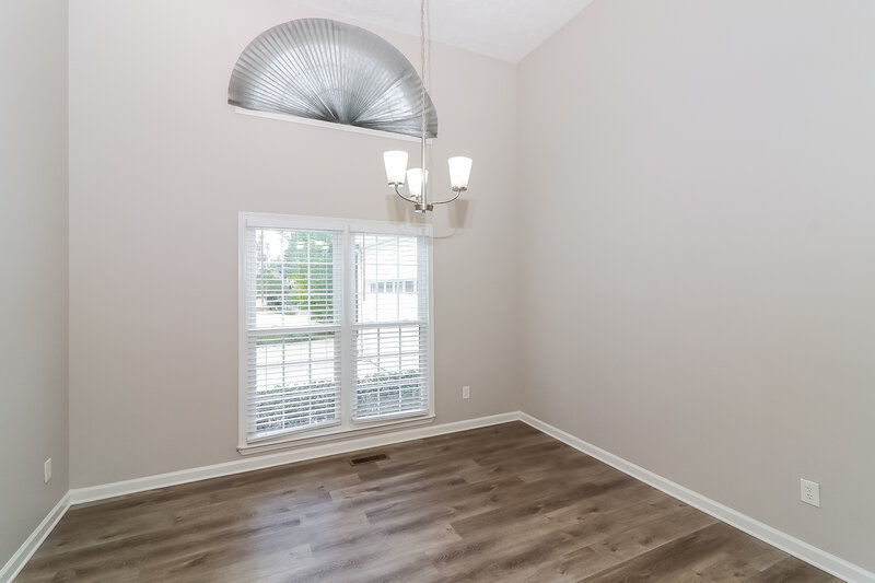 2,460/Mo, 560 Matthew Dr Canton, GA 30115 Dining Room View