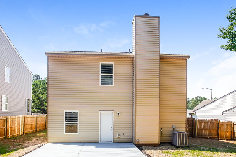 1,905/Mo, 12 Westin Way Dallas, GA 30132 Rear View