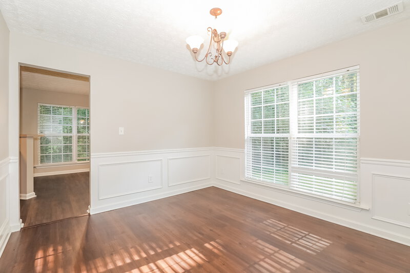 2,290/Mo, 4142 Laurel Bend Ct Snellville, GA 30039 Dining Room View