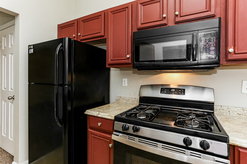 2,615/Mo, 4202 Cedar Tree Run Snellville, GA 30039 Kitchen View