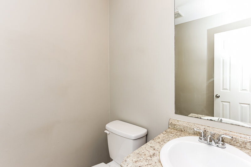 2,615/Mo, 4202 Cedar Tree Run Snellville, GA 30039 Bathroom View 2