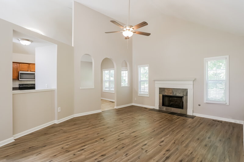 2,100/Mo, 4636 Veranda Ct Douglasville, GA 30134 Living Room View