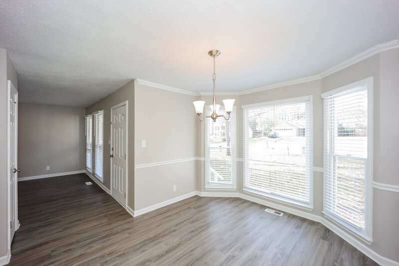 1,995/Mo, 24 Pine Grove Cir Newnan, GA 30263 Dining Room View