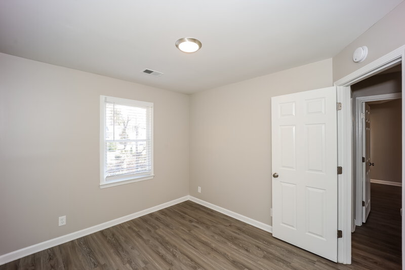 1,995/Mo, 24 Pine Grove Cir Newnan, GA 30263 Bedroom View 3