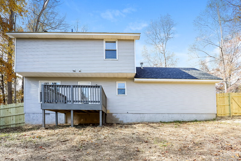 1,995/Mo, 24 Pine Grove Cir Newnan, GA 30263 Rear View