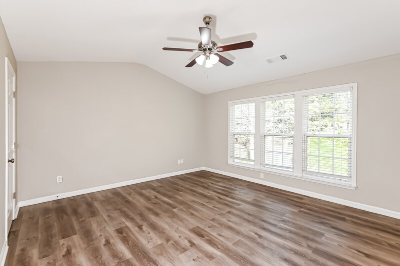 2,410/Mo, 3257 Wellington Walk SW Atlanta, GA 30331 Main Bedroom View