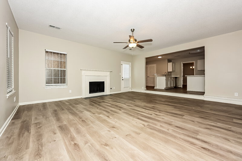 2,250/Mo, 4305 Ward Bluff Dr Ellenwood, GA 30294 Misc View