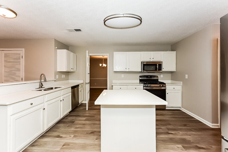 2,250/Mo, 4305 Ward Bluff Dr Ellenwood, GA 30294 Misc View 3