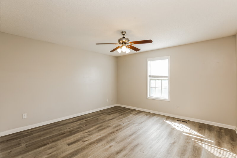 2,450/Mo, 600 Sheffield Ct Villa Rica, GA 30180 Main Bedroom View