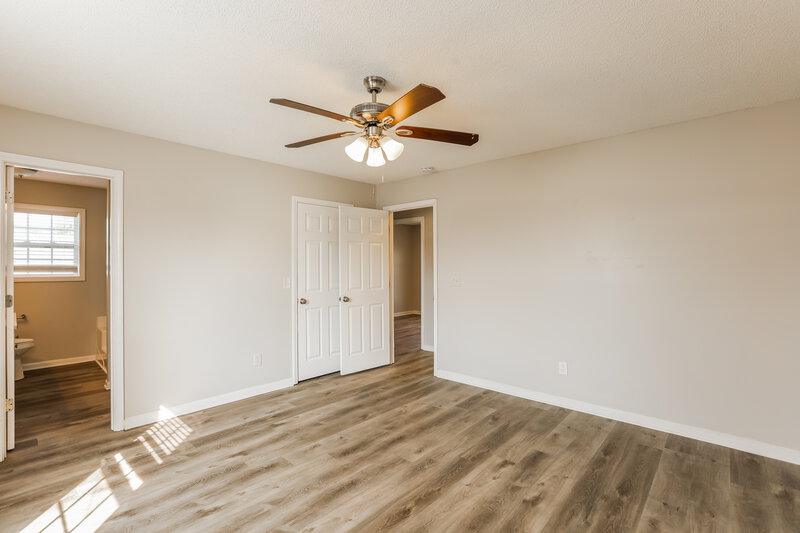 2,450/Mo, 600 Sheffield Ct Villa Rica, GA 30180 Main Bedroom View 2