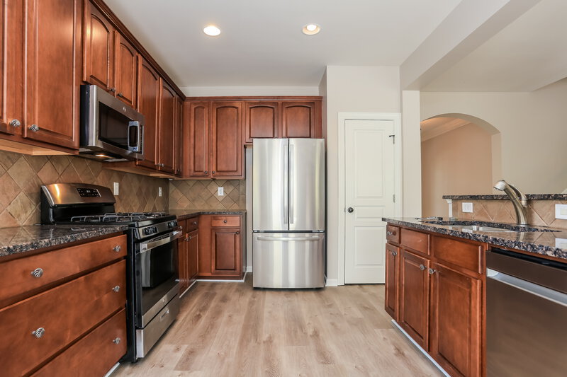 2,350/Mo, 7756 Parkside Drive Lithia Springs, GA 30122 Kitchen View