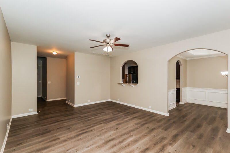 2,595/Mo, 3924 Lake Manor Way Atlanta, GA 30349 Living Room View 3