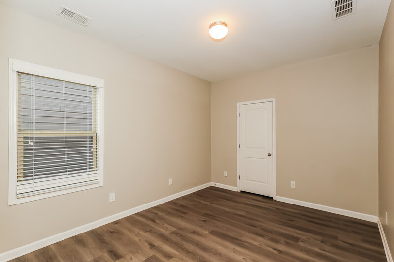 2,595/Mo, 3924 Lake Manor Way Atlanta, GA 30349 Bedroom View