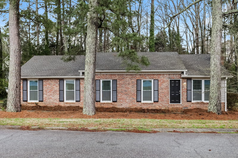 1,840/Mo, 661 Greenview Ave SE Conyers, GA 30094 External View