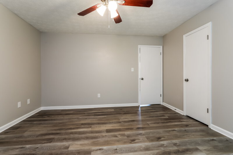 1,705/Mo, 609 Windsor Dr SE Conyers, GA 30094 Main Bedroom View