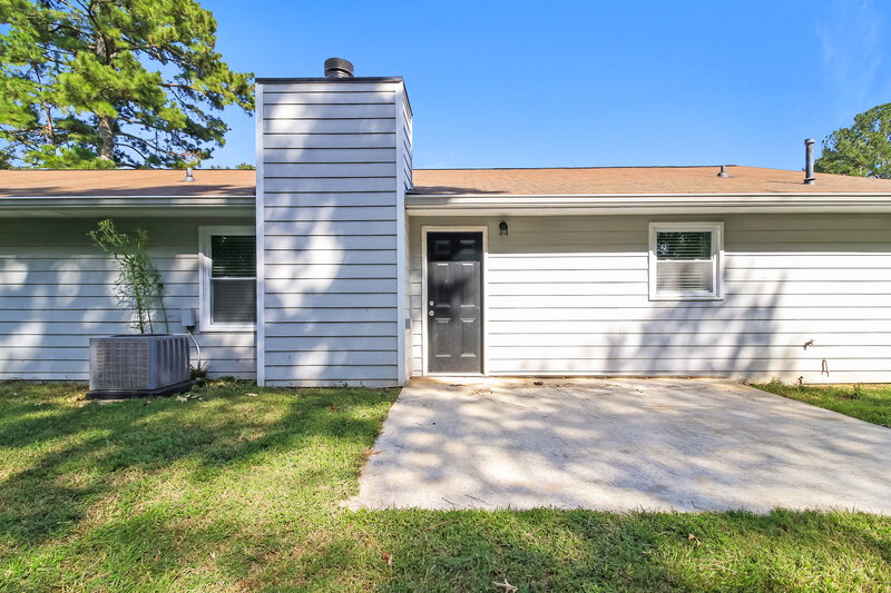 1,605/Mo, 4741 Cedar Lake Dr SE Conyers, GA 30094 Rear View 2