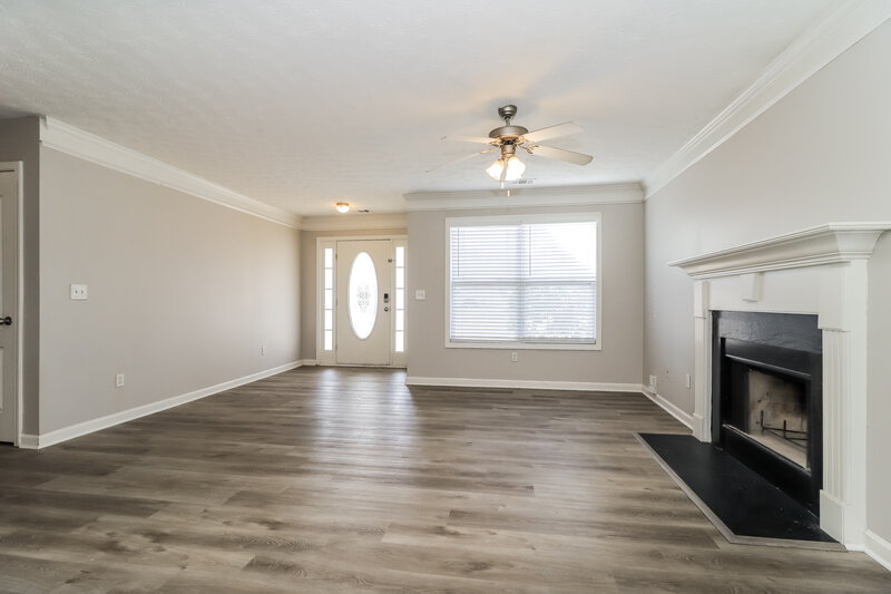 1,550/Mo, 166 Kennedy Ln Rockmart, GA 30153 Living Room View