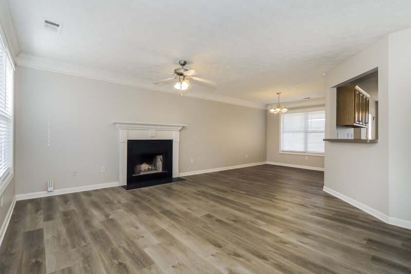 1,550/Mo, 166 Kennedy Ln Rockmart, GA 30153 Living Room View 3