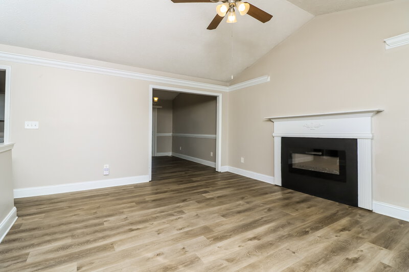 2,285/Mo, 324 Brannans Ct Unit 45 McDonough, GA 30253 Living Room View 2