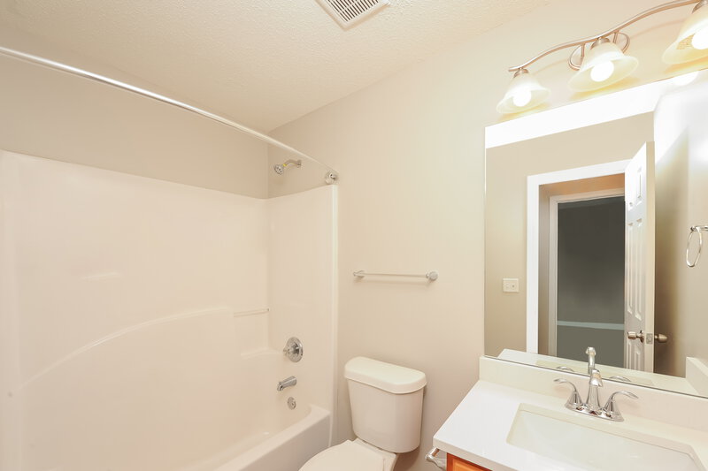 1,855/Mo, 16 Cottage Trace Cartersville, GA 30121 Bathroom View 2