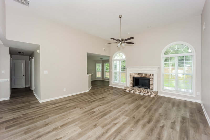 2,775/Mo, 530 Millbrook Village Dr Tyrone, GA 30290 Living Room View