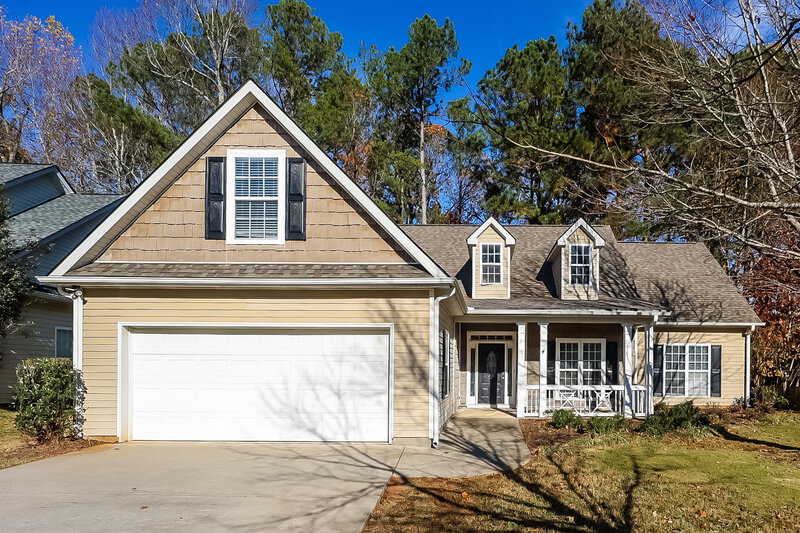 0/Mo, 17 Westhill Dr Newnan, GA 30265 External View