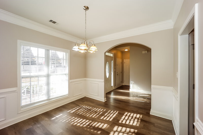 0/Mo, 17 Westhill Dr Newnan, GA 30265 Dining Room View