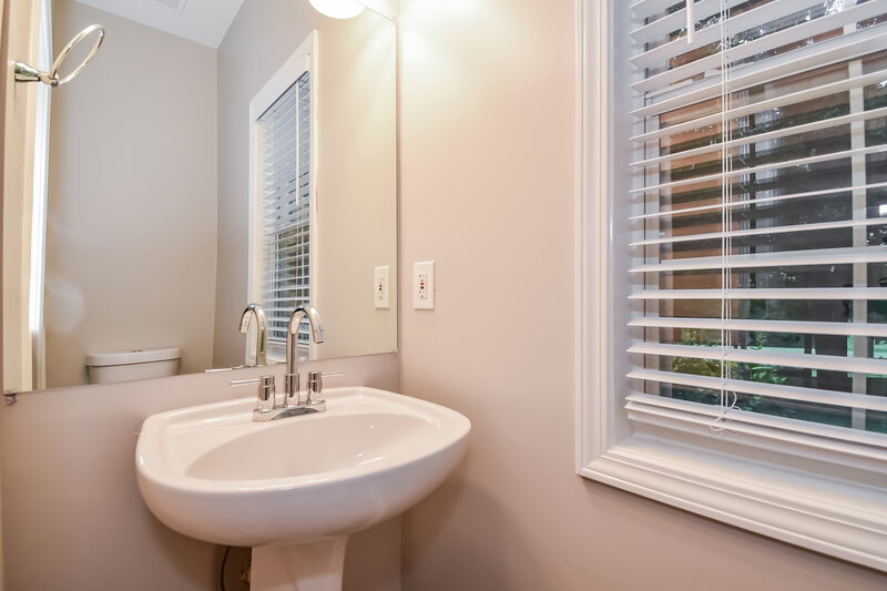 3,130/Mo, 10038 Harmon Springs Dr Villa Rica, GA 30180 Powder Room View