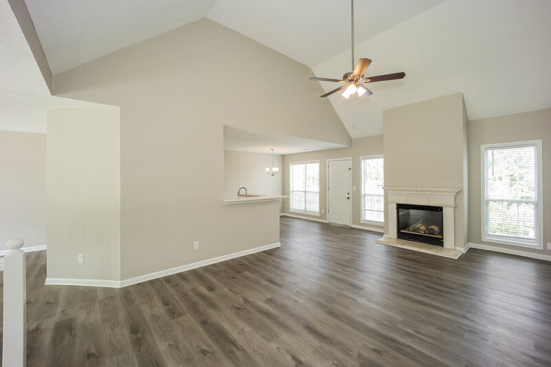 3,040/Mo, 175 Brandon Ridge Ct Riverdale, GA 30274 Living Room View