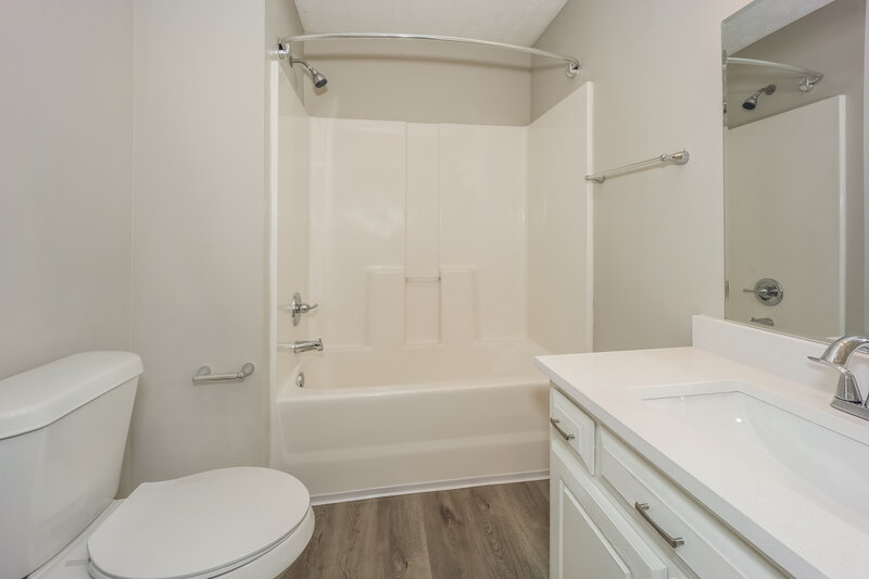 3,040/Mo, 175 Brandon Ridge Ct Riverdale, GA 30274 Bathroom View