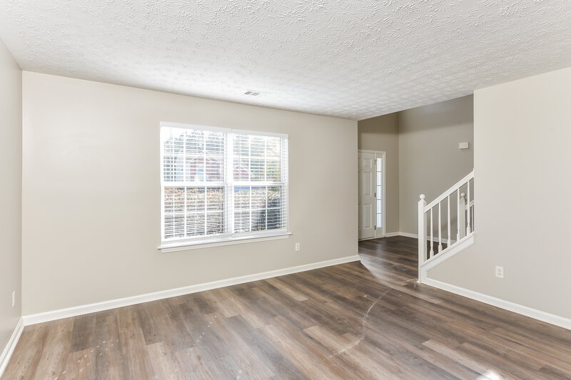 3,550/Mo, 2521 Meadow Pond Trl Grayson, GA 30017 Living Room View