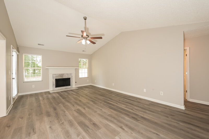 2,245/Mo, 785 Ashland Park Way SE Lawrenceville, GA 30045 Living Room View