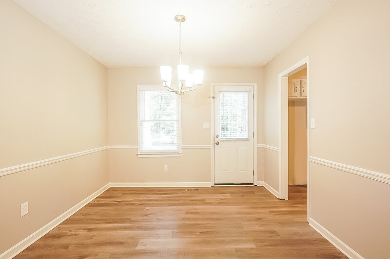 1,940/Mo, 551 GREGORY MANOR DR SW Smyrna, GA 30082 Dining Room View 2