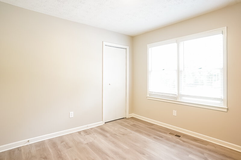 1,940/Mo, 551 GREGORY MANOR DR SW Smyrna, GA 30082 Bedroom View 2