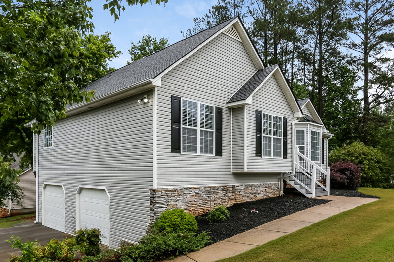 2,105/Mo, 12 Colonial Way Dallas, GA 30157 Front View